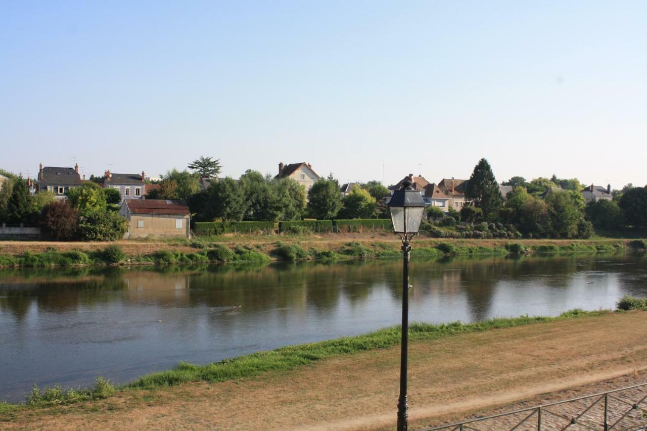 La Pecherie Selles-sur-Cher Exterior photo